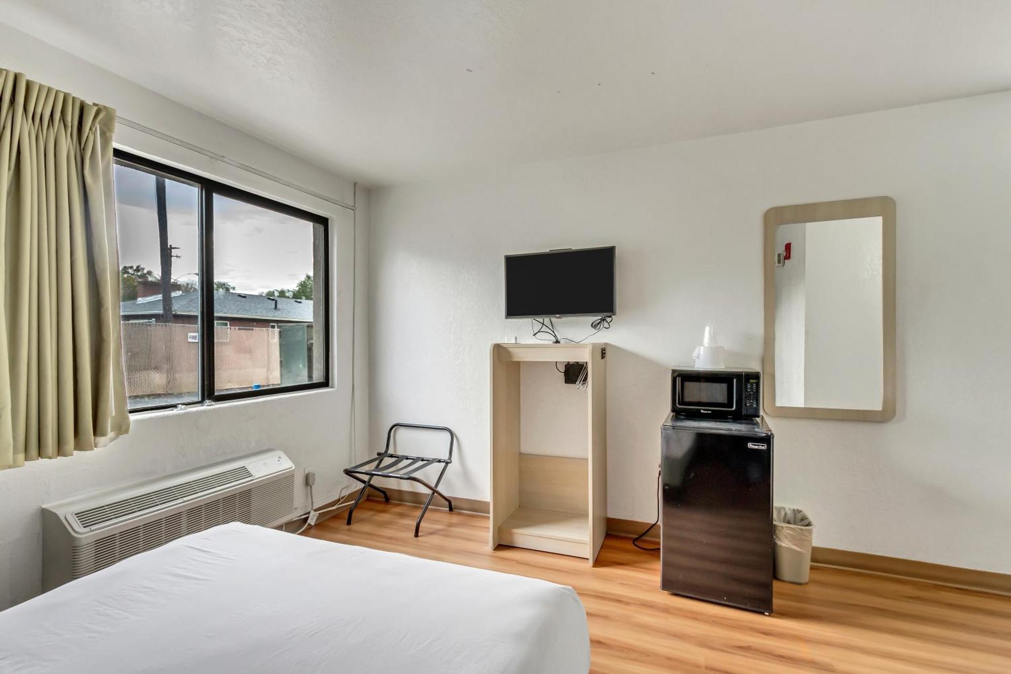 Motel 6 Ogden, Ut- Downtown Eksteriør billede