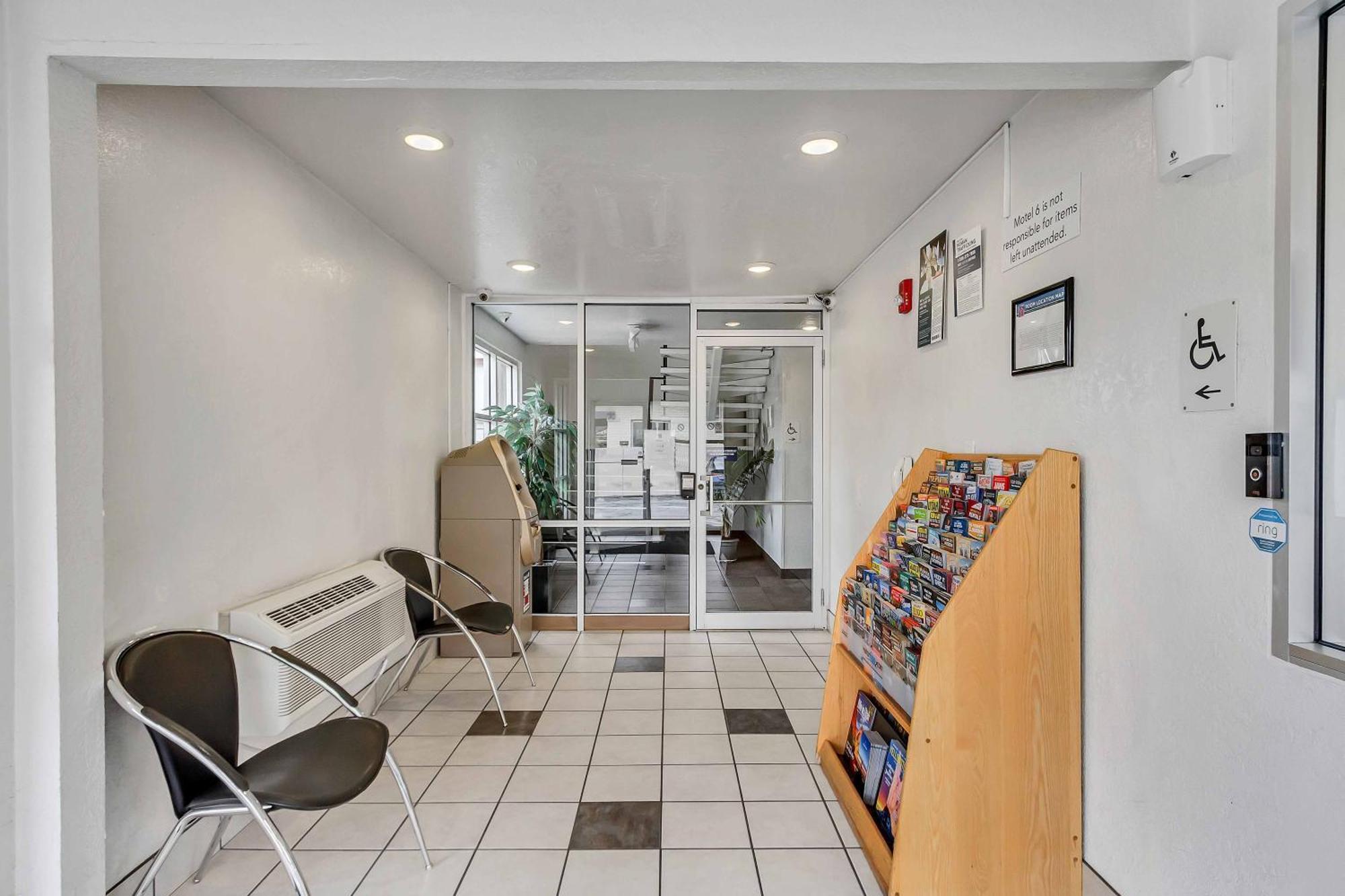 Motel 6 Ogden, Ut- Downtown Eksteriør billede